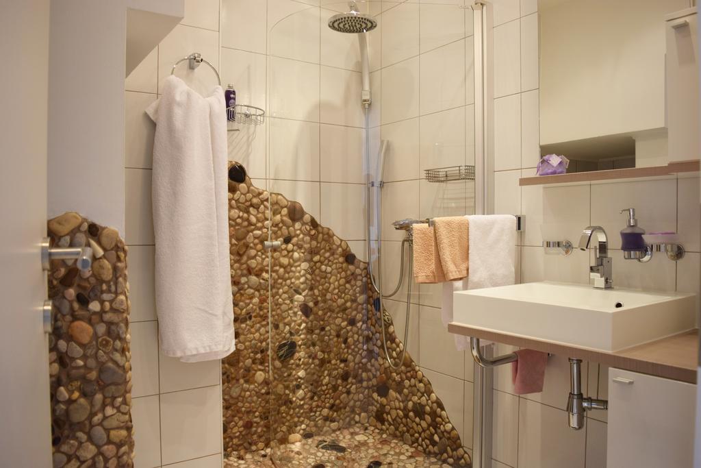 Lavander Apartments Omis Дуче Экстерьер фото