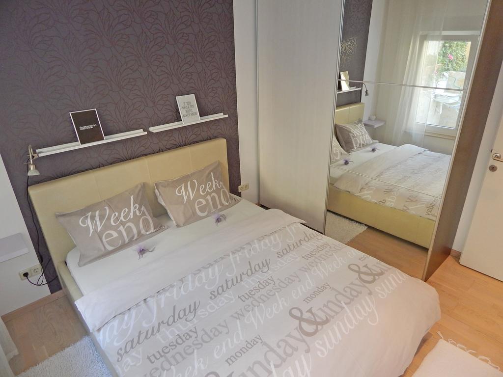 Lavander Apartments Omis Дуче Экстерьер фото