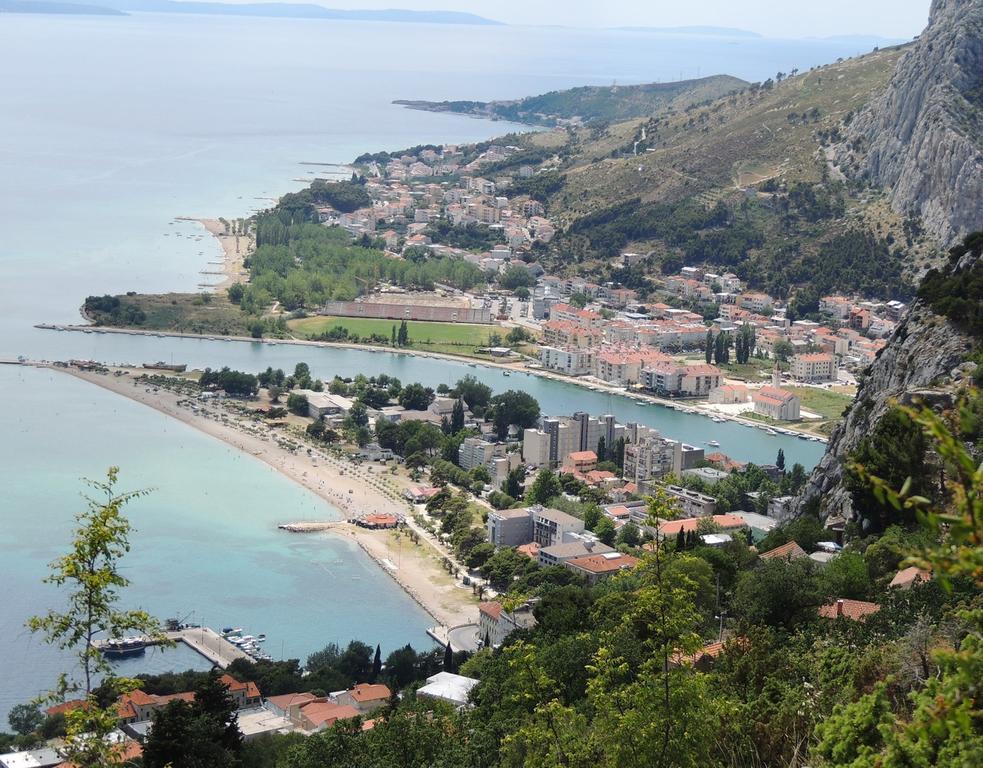 Lavander Apartments Omis Дуче Экстерьер фото