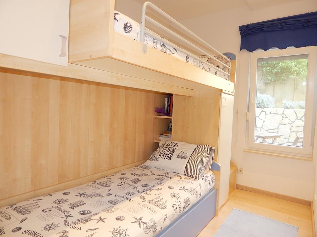 Lavander Apartments Omis Дуче Экстерьер фото